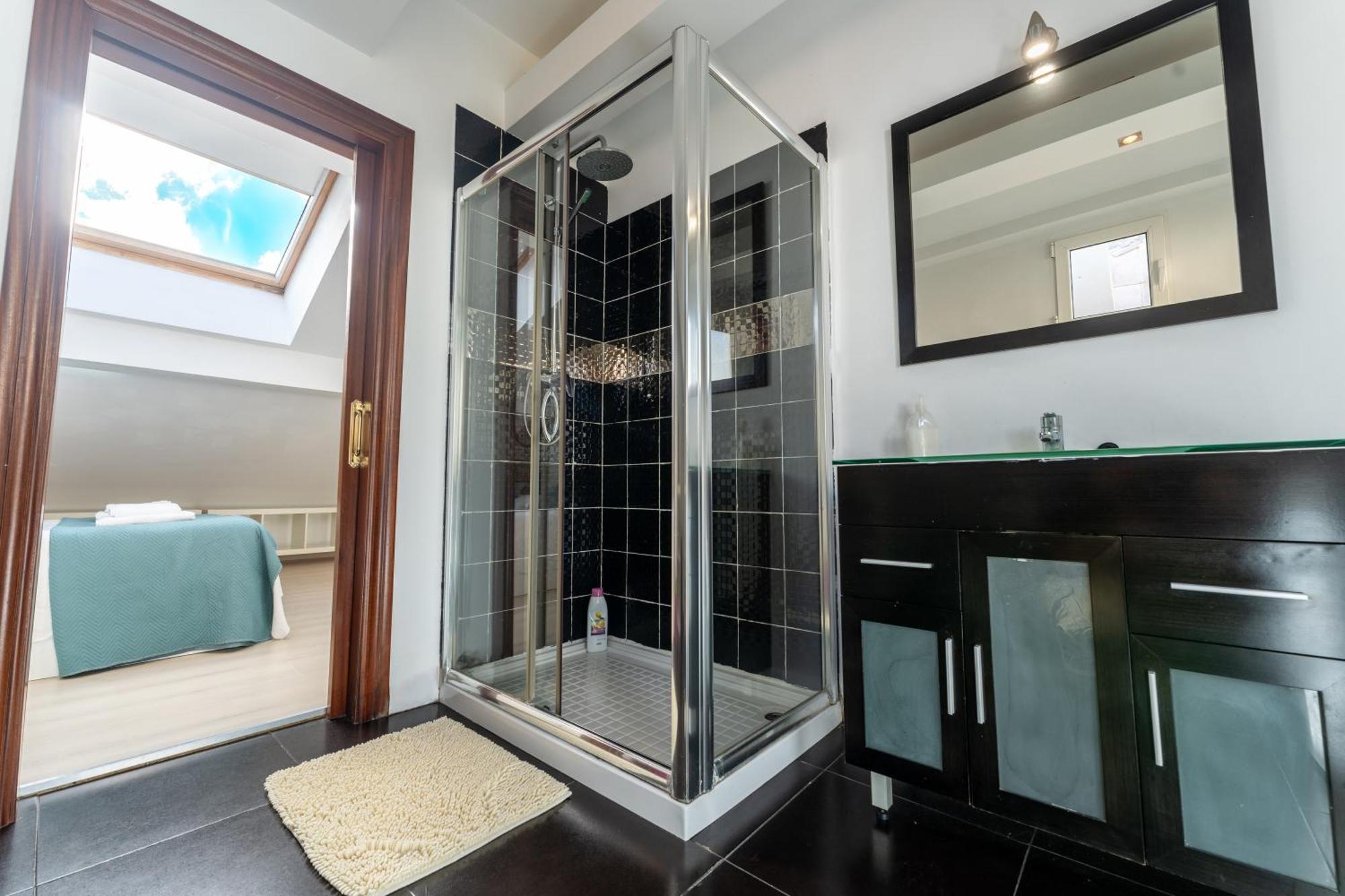 Loft En Calle Emblematica By Urbanhosting サンタンデール エクステリア 写真