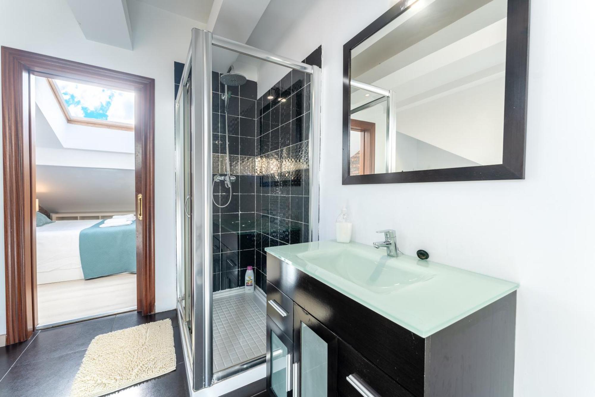 Loft En Calle Emblematica By Urbanhosting サンタンデール エクステリア 写真